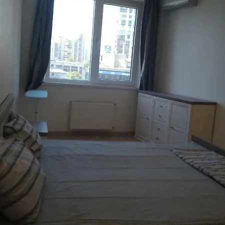 Жемчужина 26 Apartment Odesa